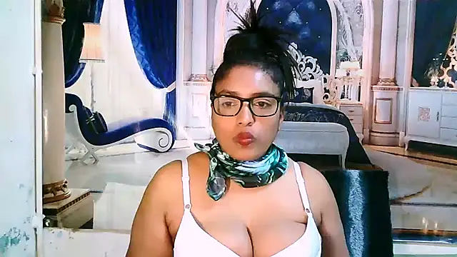 Snapshot of IndiaBlackPanther chatting on December 1, 2025, 6:02 pm IndiaBlackPanther online show from December 1, 2025, 6:02 pm