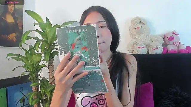 Britney Rose online show from September 12, 2025, 1:17 am