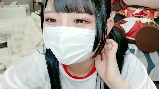 Snapshot of Hina-qp chatting on February 13, 2026, 10:44 am Hina-qp online show from February 13, 2026, 10:44 am