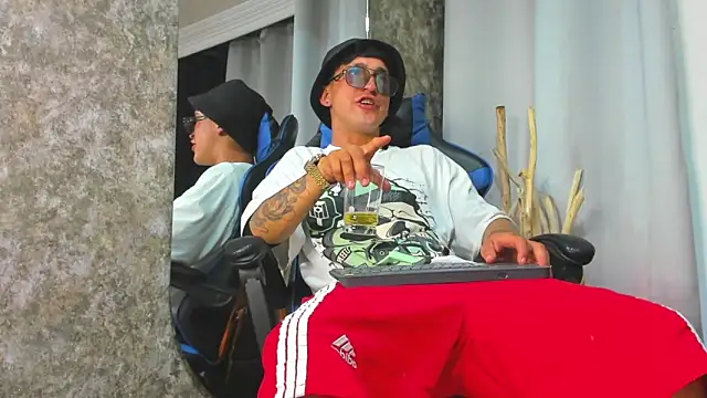 damiann wilians24 online show from September 20, 2025, 3:40 am