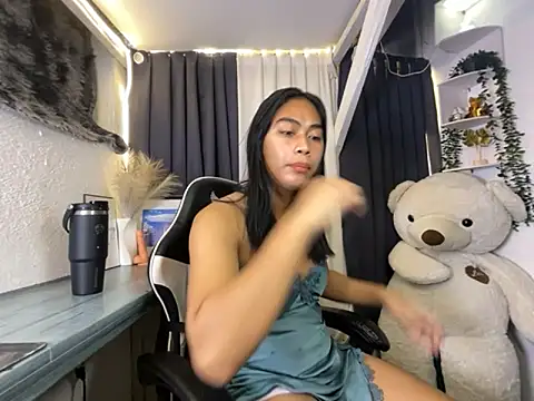 Snapshot of Sweetasian_cum chatting on September 17, 2025, 4:30 pm Sweetasian cum online show from September 17, 2025, 4:30 pm