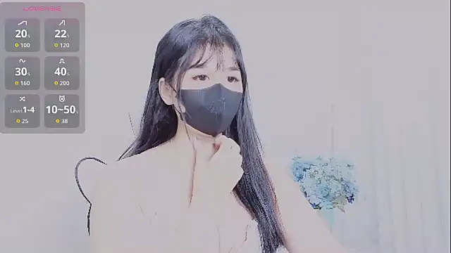 -Rose-Lucky- online show from March 18, 2026, 1:31 am