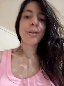 chicalunar24 online show from February 5, 2026, 5:17 pm