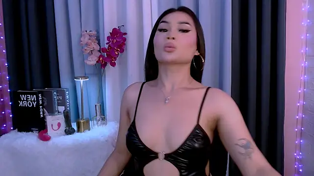 Coka bella online show from February 18, 2026, 7:32 pm