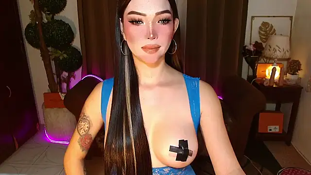 Snapshot of MouthWatering_Ayesha chatting on February 19, 2026, 3:46 am MouthWatering Ayesha online show from February 19, 2026, 3:46 am