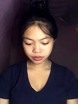 Snapshot of Thy00__ chatting on October 8, 2025, 1:58 am Thy00   online show from October 8, 2025, 1:58 am