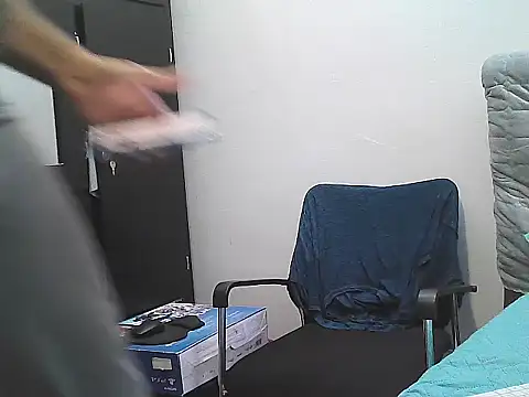 morenocabro10 online show from October 18, 2025, 5:25 pm