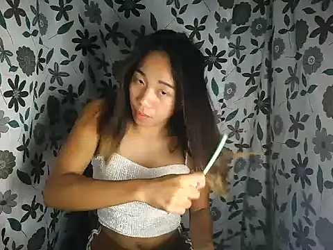 Virgen christine01 online show from February 19, 2026, 7:32 pm