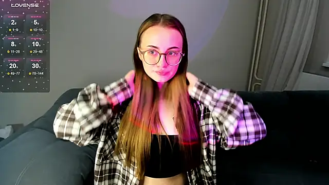 Snapshot of MewStella chatting on November 23, 2025, 7:02 pm MewStella online show from November 23, 2025, 7:02 pm