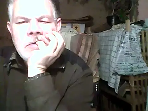 Snapshot of A1B3- chatting on October 28, 2025, 3:58 pm A1B3- online show from October 28, 2025, 3:58 pm