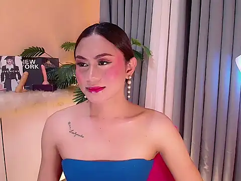 Snapshot of HOTkendraCumXxx chatting on February 17, 2026, 8:44 am HOTkendraCumXxx online show from February 17, 2026, 8:44 am