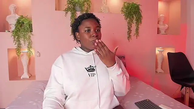 NanyMoreno online show from January 12, 2026, 1:05 pm