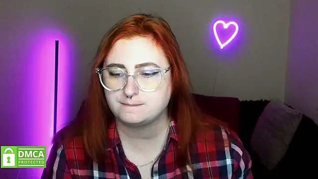 Alicia love00 online show from September 28, 2025, 5:24 am