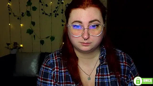 Alicia love00 online show from February 3, 2026, 6:40 am