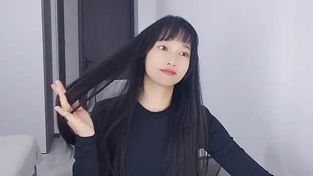 Snapshot of Lisa-3333 chatting on November 1, 2025, 1:46 pm Lisa-3333 online show from November 1, 2025, 1:46 pm