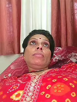 ISHANI-SINGH online show from October 22, 2025, 11:43 am