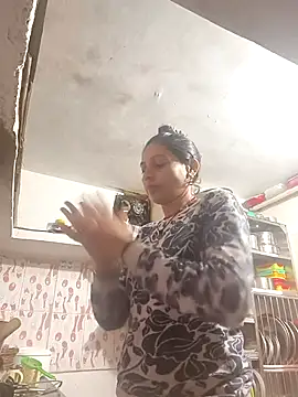 ISHANI-SINGH online show from December 22, 2025, 3:03 am