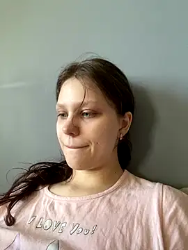 Lunliss online show from September 28, 2025, 9:58 am