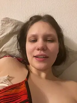 Lunliss online show from November 30, 2025, 12:14 am