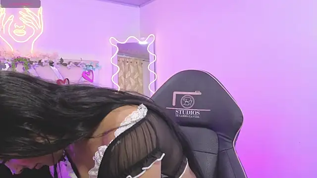 chleo tay online show from October 4, 2025, 3:04 am