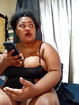 Snapshot of Sexybella-97 chatting on September 14, 2025, 9:52 am Sexybella-97 online show from September 14, 2025, 9:52 am