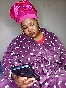 Snapshot of Sexybella-97 chatting on September 28, 2025, 5:40 pm Sexybella-97 online show from September 28, 2025, 5:40 pm