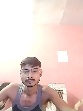 Snapshot of Kashiroy7315 chatting on October 5, 2025, 9:40 am Kashiroy7315 online show from October 5, 2025, 9:40 am