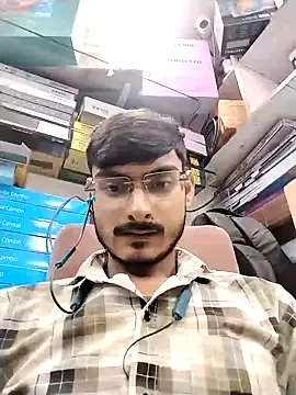 Snapshot of Kashiroy7315 chatting on October 7, 2025, 1:52 pm Kashiroy7315 online show from October 7, 2025, 1:52 pm