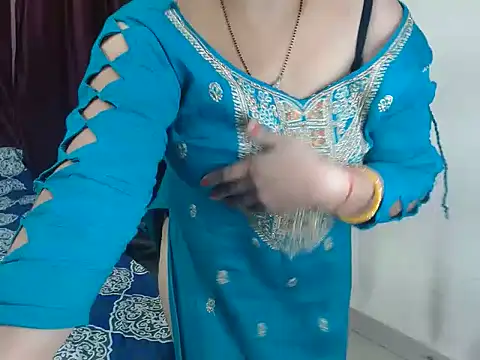 Hot anika  online show from June 14, 2026, 2:30 pm