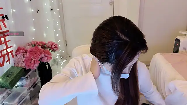 charlotte520 online show from February 26, 2026, 11:04 pm