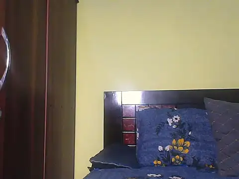 mickle james online show from November 1, 2025, 6:32 pm