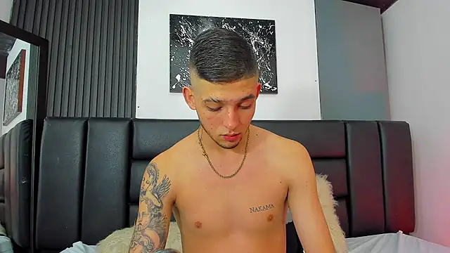 Snapshot of Mathewboy1 chatting on March 1, 2026, 12:40 pm Mathewboy1 online show from March 1, 2026, 12:40 pm