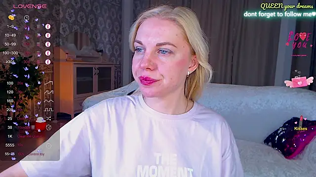 LiSinDoll online show from April 10, 2026, 1:44 am