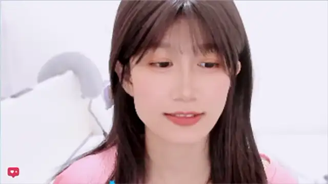 Rabbitlittlefool online show from January 10, 2026, 6:48 am