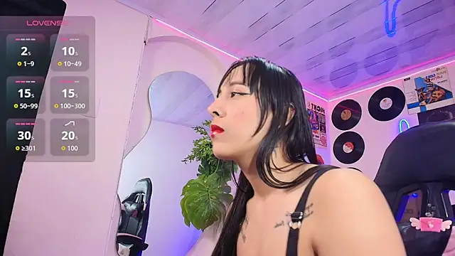 saori katusmi online show from October 28, 2025, 11:58 am