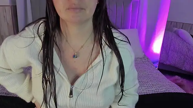 Snapshot of AnastasiaGreey chatting on May 23, 2026, 8:13 pm AnastasiaGreey online show from May 23, 2026, 8:13 pm