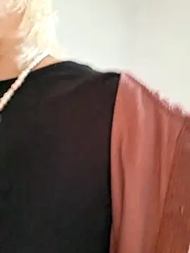 Snapshot of VikaKing chatting on November 26, 2025, 9:10 am VikaKing online show from November 26, 2025, 9:10 am