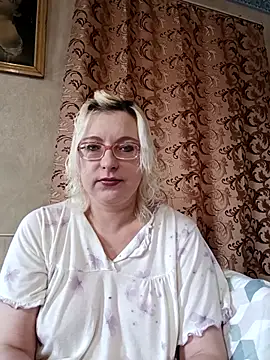 Snapshot of VikaKing chatting on March 3, 2026, 6:08 am VikaKing online show from March 3, 2026, 6:08 am