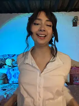 kaori 77 online show from October 14, 2025, 4:02 am