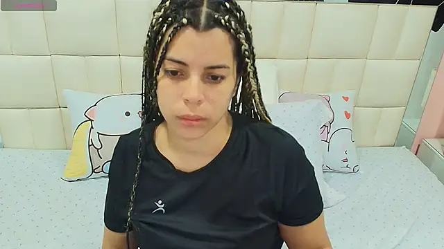 gisell gomez online show from November 29, 2025, 12:19 pm