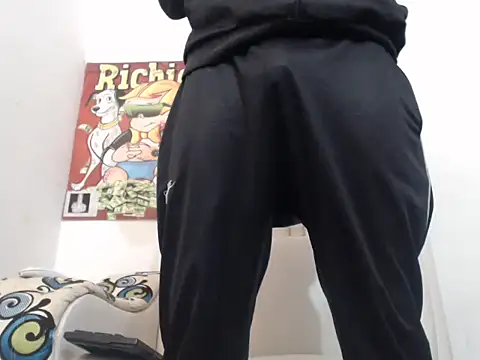 Snapshot of Thomasjons_ chatting on October 25, 2025, 7:19 pm Thomasjons online show from October 25, 2025, 7:19 pm