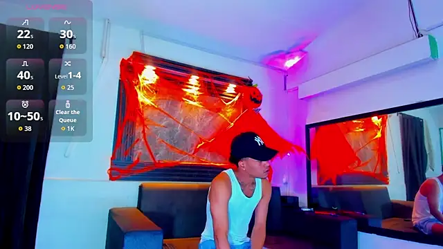 Snapshot of Rick_big chatting on October 19, 2025, 4:24 am Rick big online show from October 19, 2025, 4:24 am