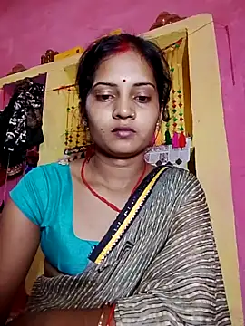 Snapshot of Hot_bbbb chatting on May 2, 2026, 8:19 am Hot bbbb online show from May 2, 2026, 8:19 am
