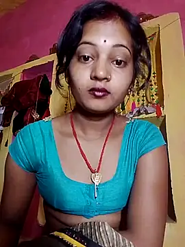 Snapshot of Hot_bbbb chatting on May 6, 2026, 7:52 pm Hot bbbb online show from May 6, 2026, 7:52 pm