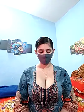 Snapshot of Cute_Faria chatting on March 15, 2026, 9:26 am Cute Faria online show from March 15, 2026, 9:26 am