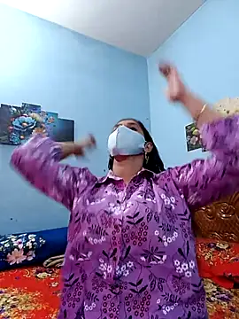 Snapshot of Cute_Faria chatting on April 4, 2026, 4:22 am Cute Faria online show from April 4, 2026, 4:22 am