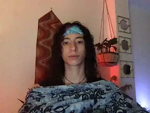 Snapshot of camille_delrey chatting on September 14, 2025, 12:43 am camille delrey online show from September 14, 2025, 12:43 am