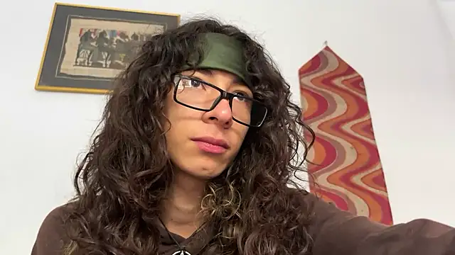 Snapshot of camille_delrey chatting on December 15, 2025, 12:53 pm camille delrey online show from December 15, 2025, 12:53 pm