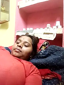 Snapshot of Hot_crety chatting on May 24, 2026, 5:56 am Hot crety online show from May 24, 2026, 5:56 am