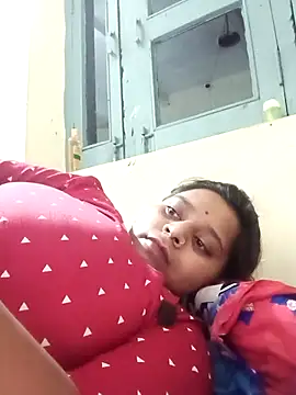 Hot crety online show from June 27, 2026, 4:56 pm